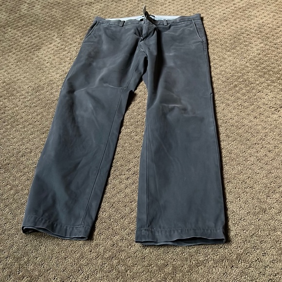 Banana Republic Emerson Chino Pants 32” - Picture 1 of 3